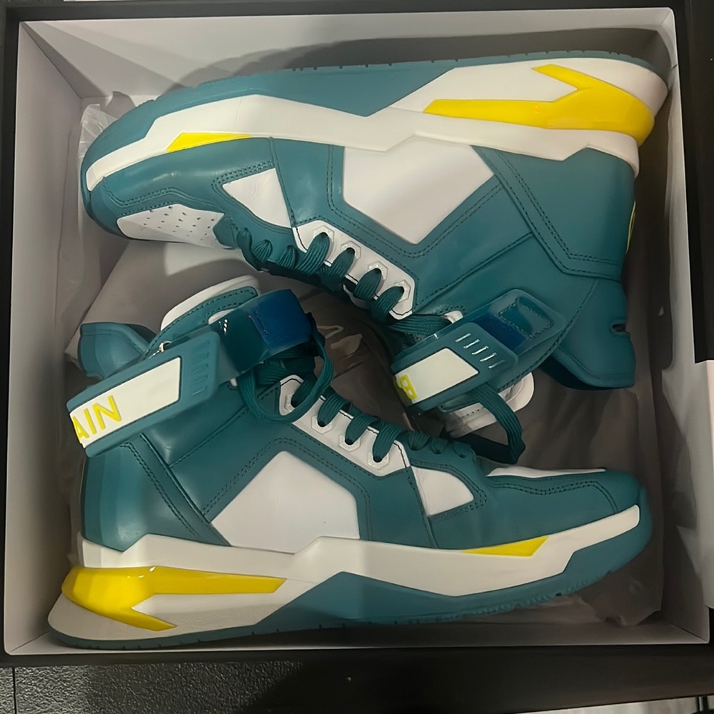 Balmain sneakers